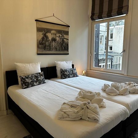 Nine-T-Teen Bed And Boutique Amsterdam Eksteriør billede