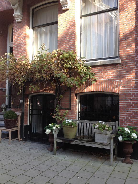 Nine-T-Teen Bed And Boutique Amsterdam Eksteriør billede