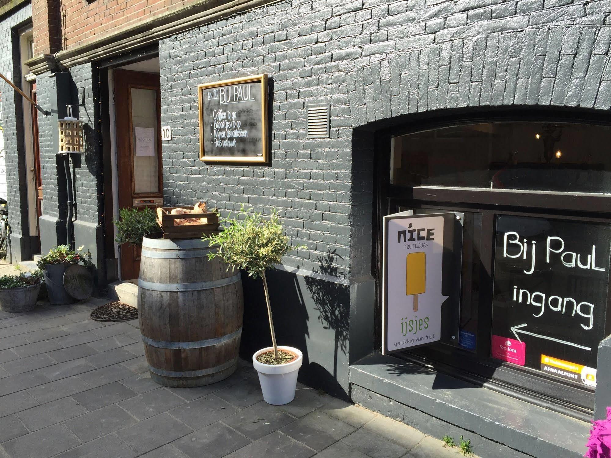 Nine-T-Teen Bed And Boutique Amsterdam Eksteriør billede